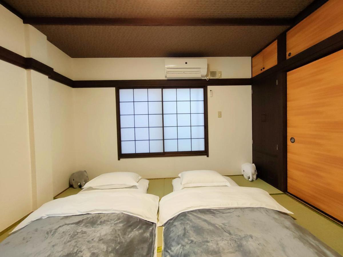 Отель Kiki House Токио Экстерьер фото