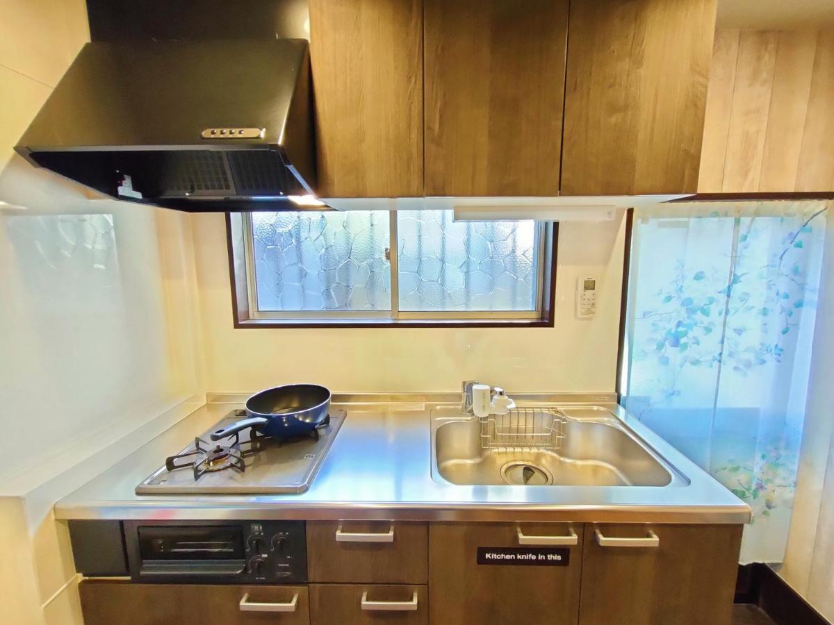 Отель Kiki House Токио Экстерьер фото